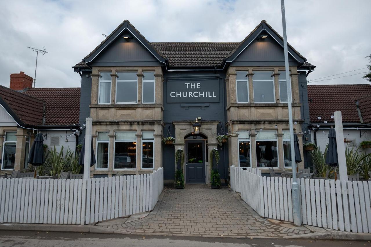 The Churchill By Greene King Inns Royal Wootton Bassett Dış mekan fotoğraf