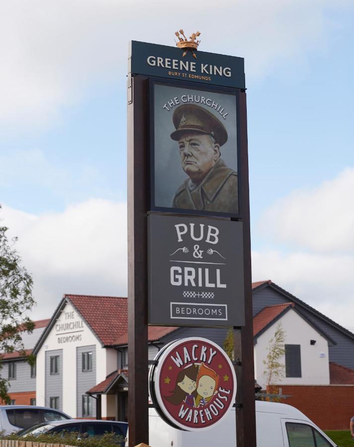 The Churchill By Greene King Inns Royal Wootton Bassett Dış mekan fotoğraf