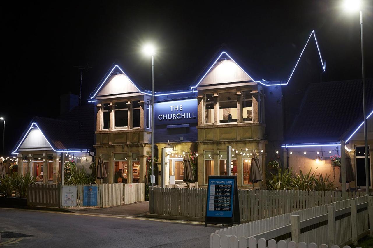 The Churchill By Greene King Inns Royal Wootton Bassett Dış mekan fotoğraf
